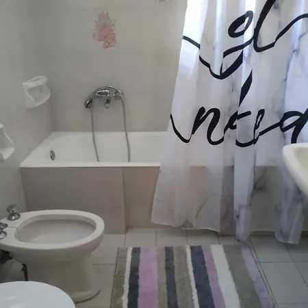 Διαμέρισμα Cozy House Near The