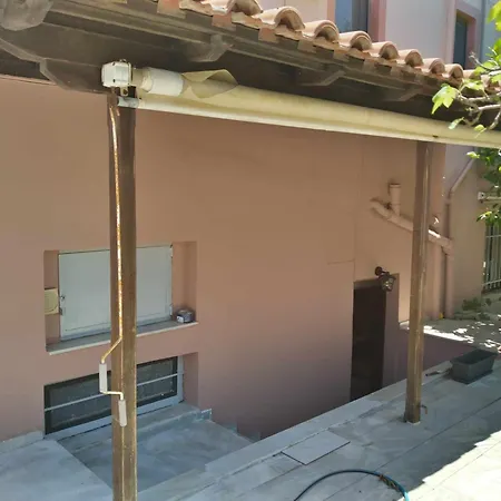 Cozy House Near The Apartment *